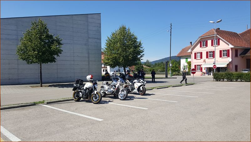 1. Tag Jura (14)